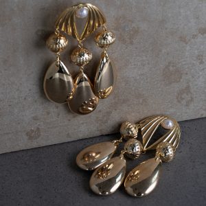 Pendiente flamenca Abril